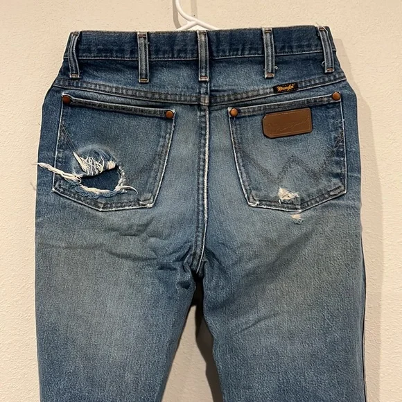 Vintage Cowboy Cut Wrangler Jeans - Picture 7 of 10